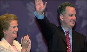 Jack McConnell receives applause