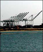 Cranes in Oakland harbour