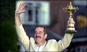 Torrance holds the Ryder Cup aloft