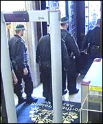 Police leave Stormont buildings after the raid