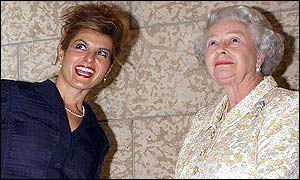 Actor Nia Vardalos chats to the Queen