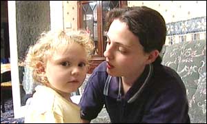 Naomi Thwaite and her daughter Tiffany