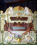 Fairground organ