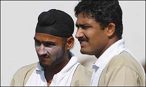 Harbhajan Singh & Anil Kumble