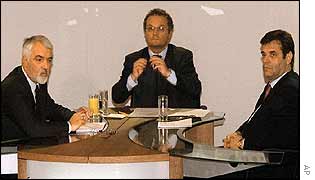 Miroljub Labus (left) and Vojislav Kostunica (right)