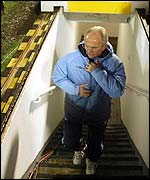 Eriksson prepares for battle