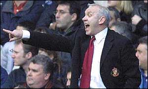 Peter Reid barks out orders from the touchline
