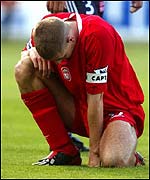 Liverpool midfielder Steven Gerrard