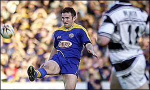 Ryan Sheridan puts a kick in against Hull