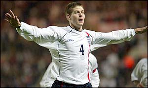 Steven Gerrard celebrates scoring England's second equaliser in the 35th minute