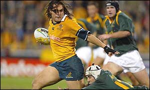 Australia's George Smith leaves South Africa in his wake