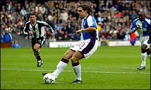 David Dunn scores Blackburn's opening goal
