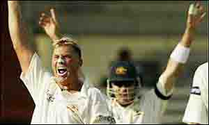 Warne takes his wicket-tally to seven with the scalp of Rashid Latif