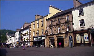 Kendal - freefoto.com