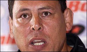 Saracens head coach Wayne Shelford