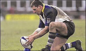 Braam van Straaten prepares to kick