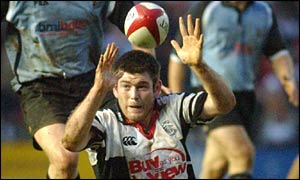 Pontypridd number eight Michael Owen