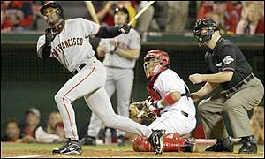 Reggie Sanders' sacrifice fly-ball in the top of the second scores catcher Benito Santiago