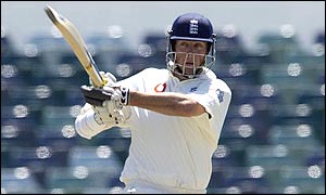 England's Marcus Trescothick hits out at the WACA