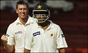 Glenn McGrath dismisses Faisal Iqbal