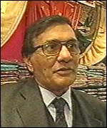 Suraj Khandelwal, owner of Saree Mandir in Leicester