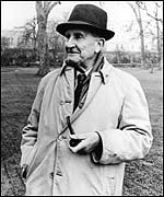 JRR Tolkien pictured in Oxford