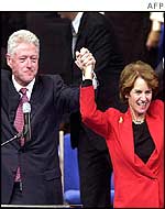 Former US President Bill Clinton campaigning with Maryland Governor Kathleen Kennedy Townsend