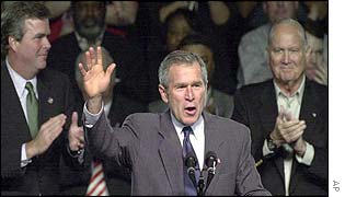 Jeb Bush (l) George Bush (c) Norman Schwarzkopf (r)