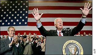 George W Bush with Congressman Saxby Chambliss