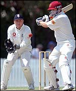 Martin Love on his way to 250