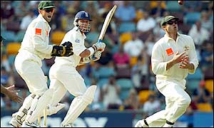 Matthew Hayden takes a juggling catch