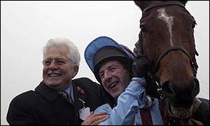Owner Jim Lewis, jockey Jim Culloty celebrate Edredon Bleu's victory in the Haldon Gold Cup