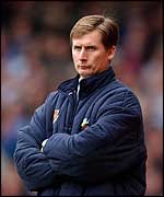 West Ham manager Glenn Roeder