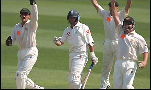 Australia's fielders appeal against Nasser Hussain