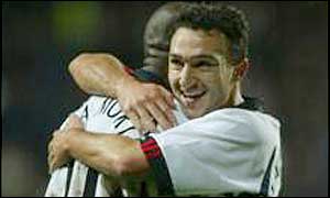 Fulham goalscorers Luis Boa Morte and Steed Malbranque embrace
