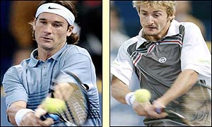 Moya takes the first set 7-6 in the best-of-three sets semi-final