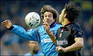 Eyal Berkovic battles with Charlton Athletics Mark Fish