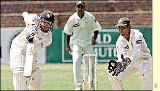 Andy Flower, Kamran Akmal