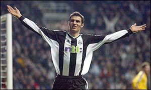 A rare goal from Aaron Hughes secures a 2-1 win for Newcastle after Shoeli Amoebi's equaliser