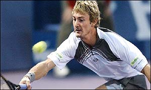 Ferrero fights Hewitt all the way, appearing to gain confidence with every game