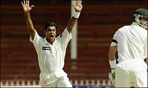 Waqar Younis celebrates a wicket