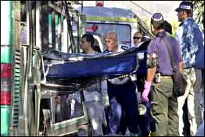 Volunteers help remove bodies