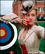 Gwendolyn (Romola Garai)