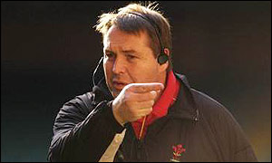 Steve Hansen believes Neil Jenkins still has a future in his Wales set-up