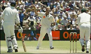 Shane Warne claims Richard Dawson's wicket for six runs