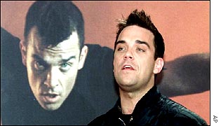 Robbie Williams in Berlin, November 2002