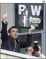 Robbie Williams in Berlin, November 2002