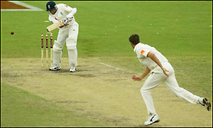 Glenn McGrath finishes with figures of 4-41