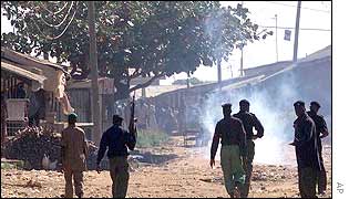 Security forces use teargas to disperse crowd