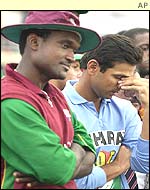 Carl Hooper and Rahul Dravid